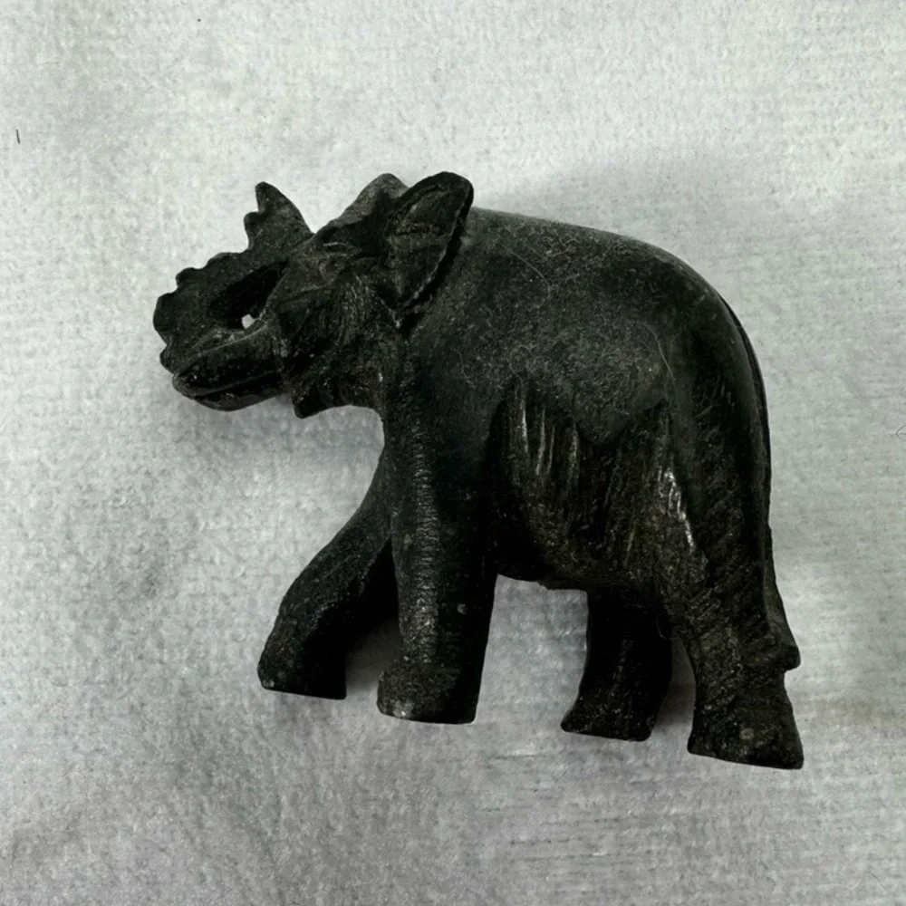 Elephant Vintage Paper Weight Stone Metal Decor Figure Carving Variety Collect